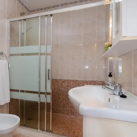 Вилла Yourhouse Oratge With Pool