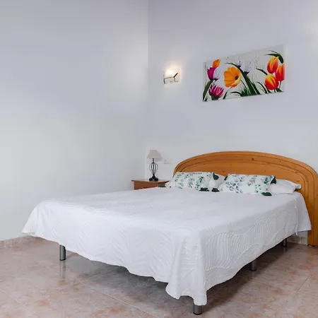 Yourhouse Oratge With Pool Вилла