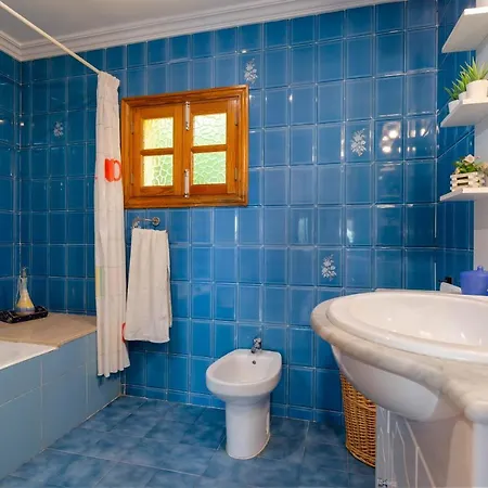 וילה Yourhouse Oratge With Pool