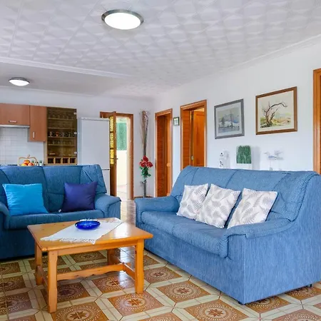 Yourhouse Oratge With Pool